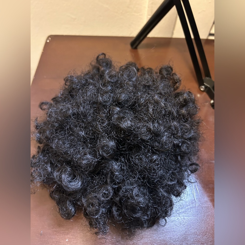 Afro puff